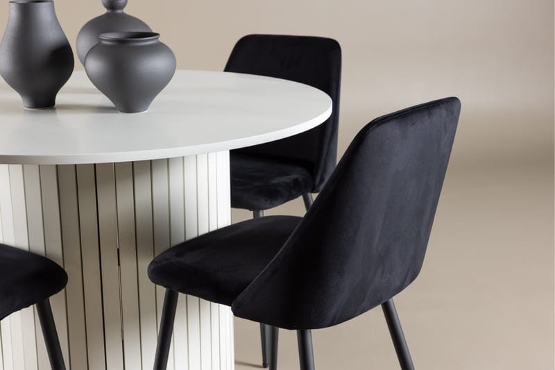 Härön Spisegruppe 110 cm rund med 4 Night stoler - Hvit/Svart - Møbler - Bord - Spisegrupper