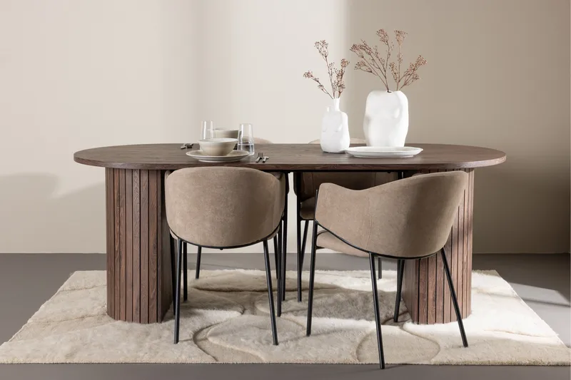 Härön Spisegruppe 200 cm Oval med 4 Evelina stoler - Mocca/Beige - Møbler - Bord - Spisegrupper