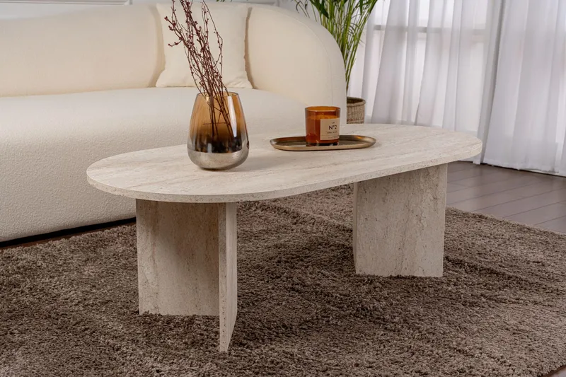 Hasina Ovalt Sofabord 119x60 cm med Travertinutseende - Hvit - Møbler - Bord - Sofabord