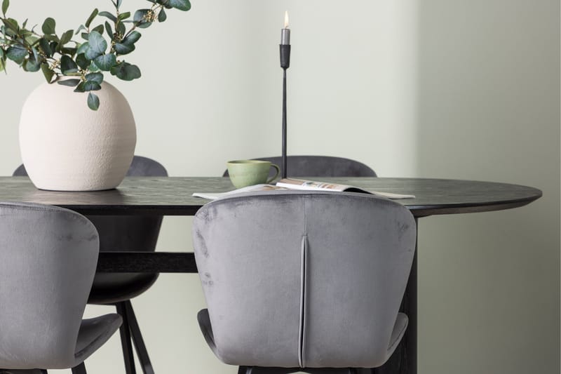 Isolde Spisegruppe 180 cm Oval med 4 Lilja Stoler - Sort - Møbler - Bord - Spisegrupper
