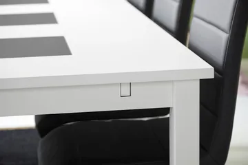 Jasmin med 6 Cibus Stoler - Hvit/Svart - Møbler - Bord - Spisegrupper