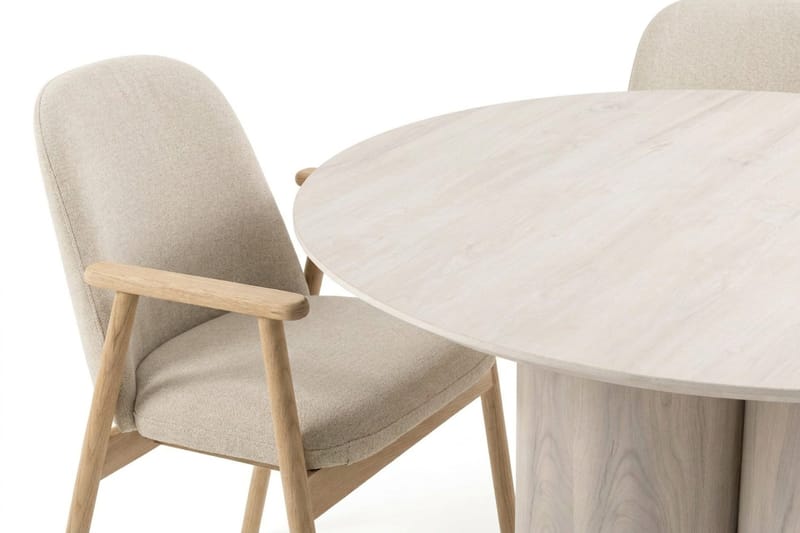 Juno spisegruppe rund 110 cm hvitlasert med 4 Reciclar spisestoler - Hvitbeiset eik - Møbler - Bord - Spisegrupper