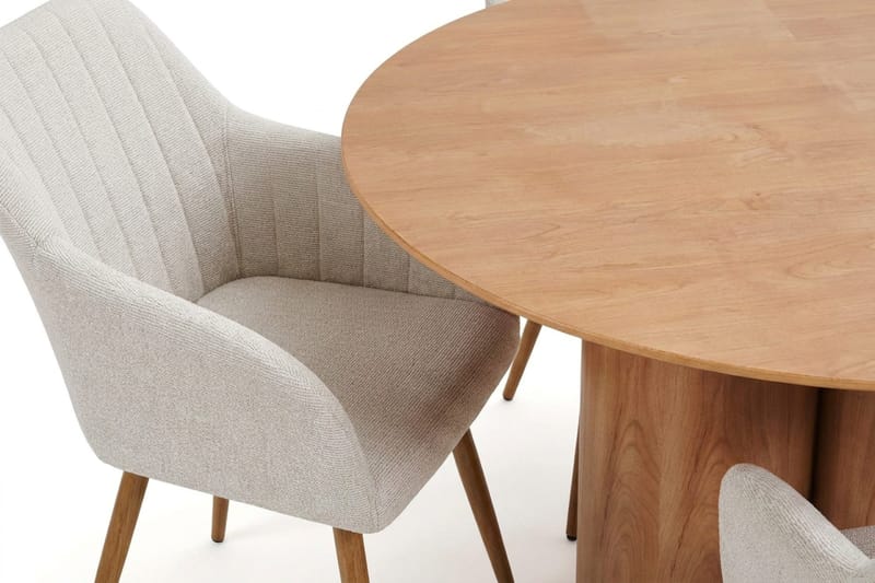 Juno spisegruppe rund 130 cm eik med 6 Filippa spisestoler - Eik - Møbler - Bord - Spisegrupper