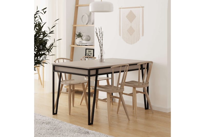 Kavilash Spisebord 132 cm Rektangulært - Brun - Møbler - Bord - Spisebord & kjøkkenbord