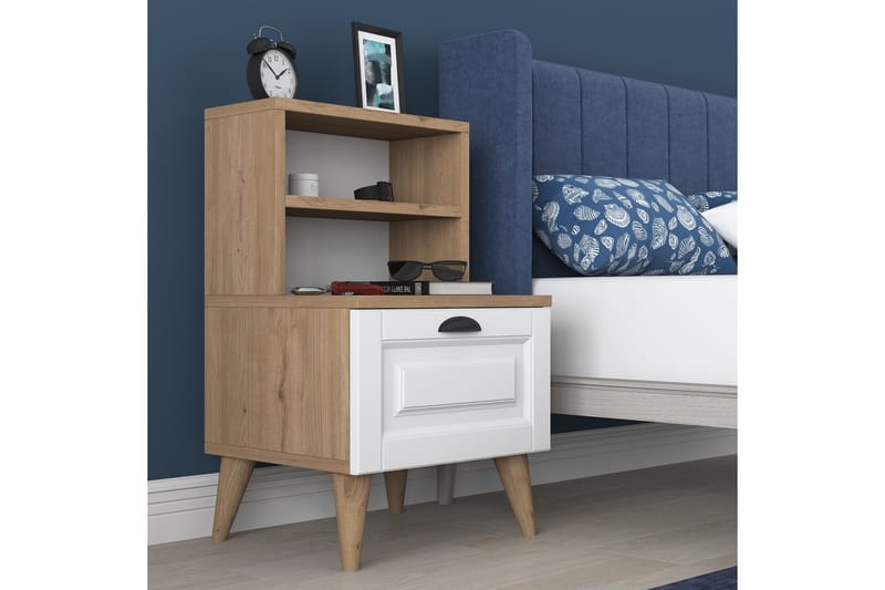 Akashya Nattbord 45x40 cm Brun/Hvit - Hanah Home - Møbler - Bord - Avlastningsbord - Sengebord & nattbord