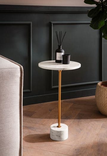 Aelros sidebord 30 cm - hvit marmor med grå årer og gullfarge - Møbler - Bord - Avlastningsbord - Konsollbord