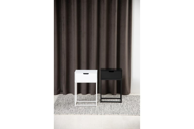 Azelia Nattbord 30 cm - Hvit - Møbler - Bord - Avlastningsbord - Sengebord & nattbord