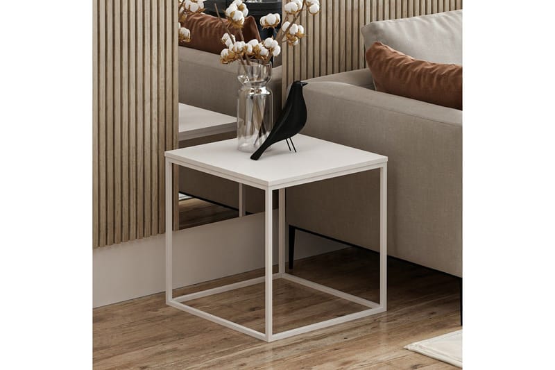 Basak Sidebord 52 cm - Hvit - Møbler - Bord - Avlastningsbord - Lampebord & sidebord