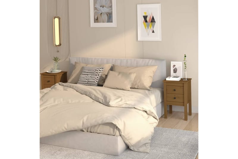 beBasic Nattbord 2 stk honningbrun 40x35x61,5 cm heltre furu - Brun - Møbler - Bord - Avlastningsbord - Sengebord & nattbord