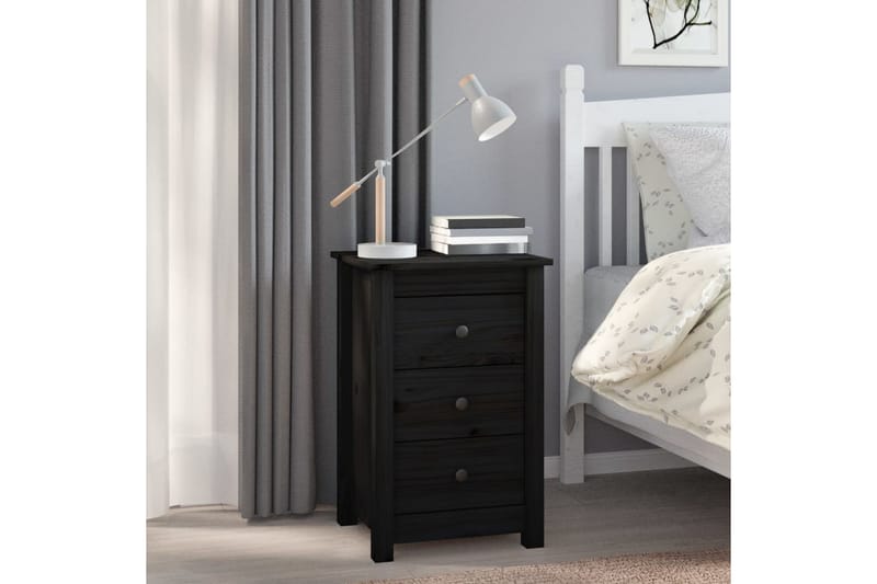 beBasic Nattbord svart 40x35x61,5 heltre furu - Svart - Møbler - Bord - Avlastningsbord - Sengebord & nattbord