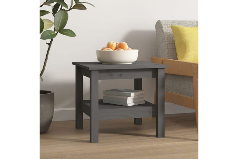 beBasic Salongbord grå 45x45x40 cm heltre furu - GrÃ¥ - Møbler - Bord - Avlastningsbord - Lampebord & sidebord