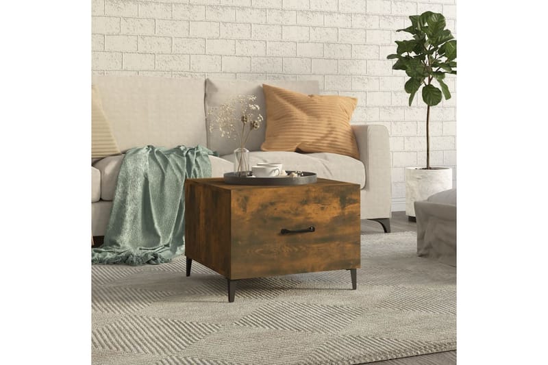 beBasic Salongbord med metallben røkt eik 50x50x40 cm - Brun - Møbler - Bord - Avlastningsbord - Lampebord & sidebord