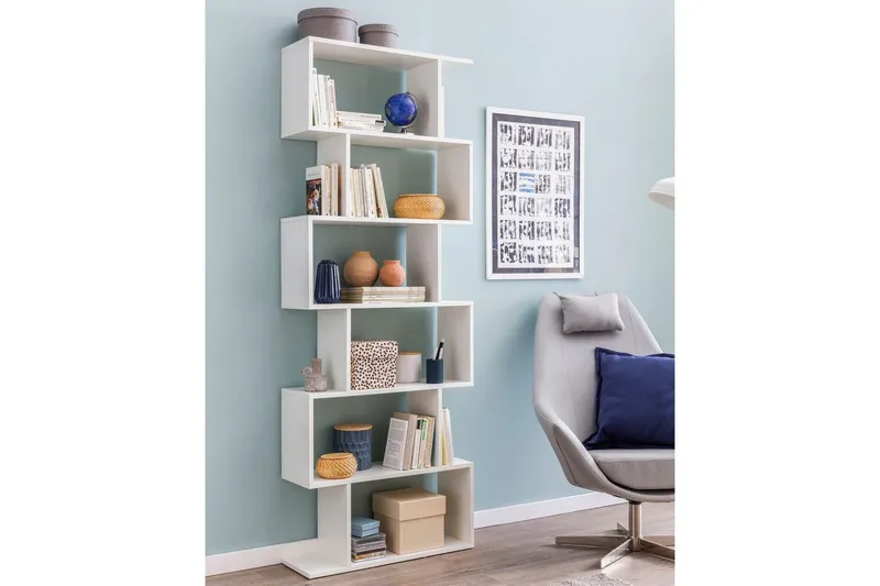 Bokhylle Wohnling Elegant med 6 forskjøvede oppbevaringshyller - Oppbevaring - Hyller - Bokhylle