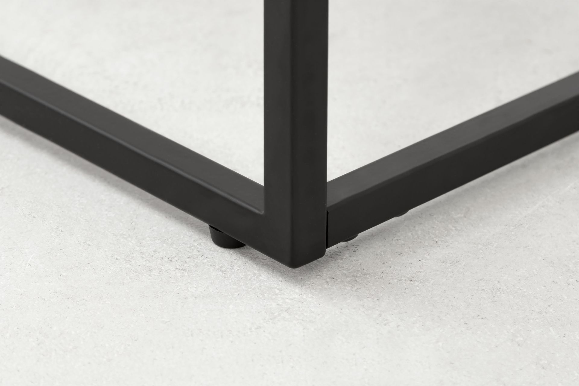 Kungshult Sidebord 60 cm - Hvit/Svart - Møbler - Bord - Avlastningsbord - Brettbord og småbord