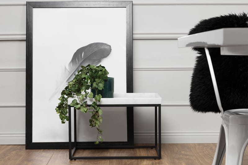 Kungshult Sidebord 60 cm - Hvit/Svart - Møbler - Bord - Avlastningsbord - Brettbord og småbord
