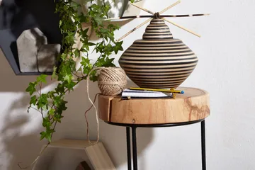 Sidobord & lampbord Wohnling Trä, Natur - Møbler - Bord - Avlastningsbord - Brettbord og småbord
