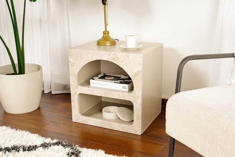 Dalim Nattbord 50 cm - Travertin/Sandstein - Møbler - Bord - Avlastningsbord - Sengebord & nattbord