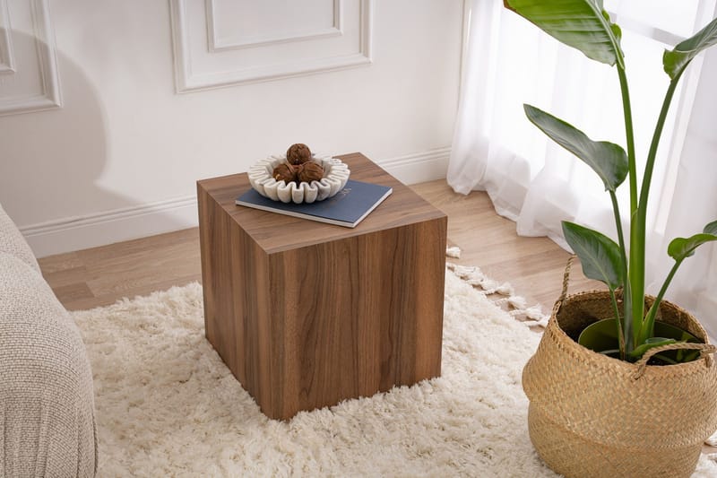 Elnor sidebord 45 cm valnøtt - Møbler - Bord - Avlastningsbord - Lampebord & sidebord