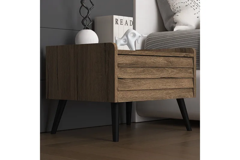 Elspet Nattbord 60 cm - Valnøtt - Møbler - Bord - Avlastningsbord - Sengebord & nattbord