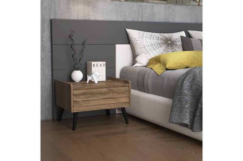Elspet Nattbord 60 cm - Valnøtt - Møbler - Bord - Avlastningsbord - Sengebord & nattbord