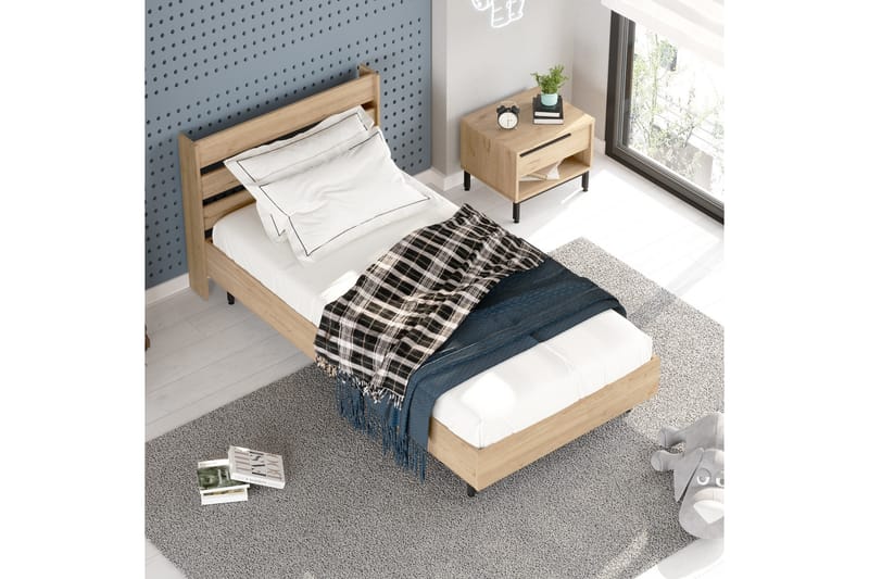 Erhan Nattbord 205,6 cm - Brun - Møbler - Bord - Avlastningsbord - Sengebord & nattbord