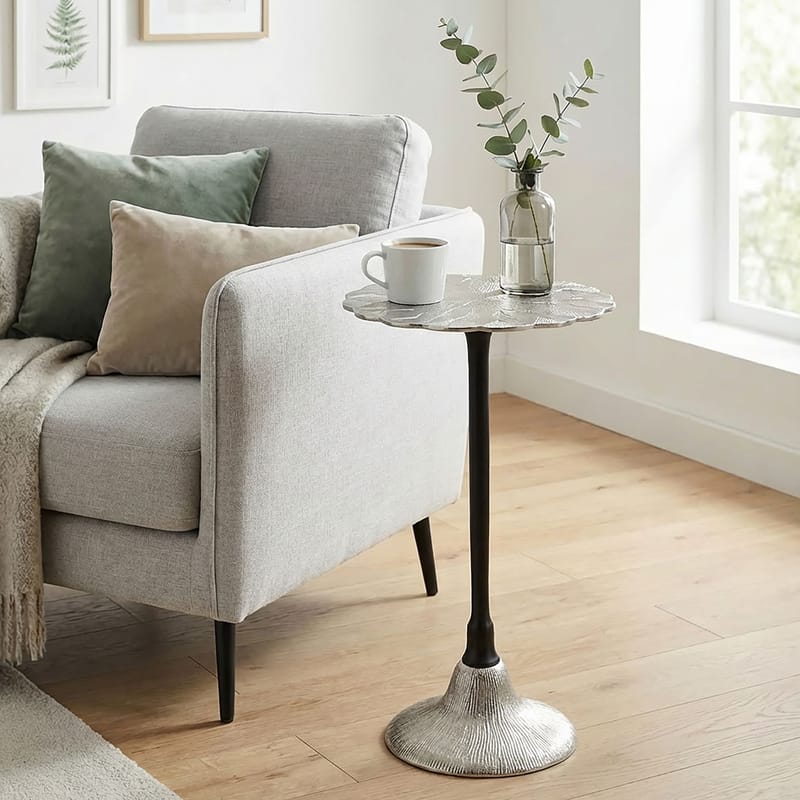 Junova sidebord 29 cm industriell stil - Sølvfarget og svart - Møbler - Bord - Avlastningsbord - Lampebord & sidebord