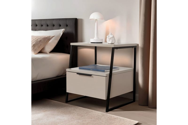 Kavilash nattbord 45 cm - Sand - Møbler - Bord - Avlastningsbord - Sengebord & nattbord