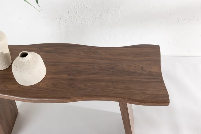 Kirkenes Skjenk 120x40 cm - Brun - Møbler - Bord - Avlastningsbord - Konsollbord