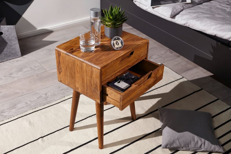 Eshott Nattbord 47 cm - Brun - Møbler - Bord - Avlastningsbord - Lampebord & sidebord