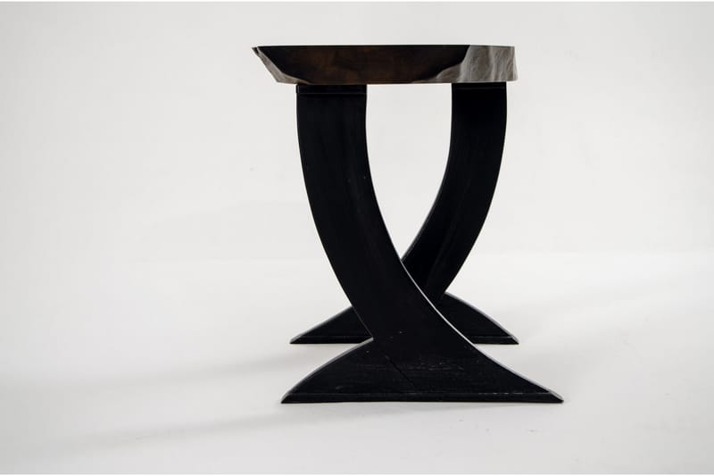 Massive Design Sidebord 52 cm - Valnøtt - Lampebord & sidebord - Brettbord og småbord