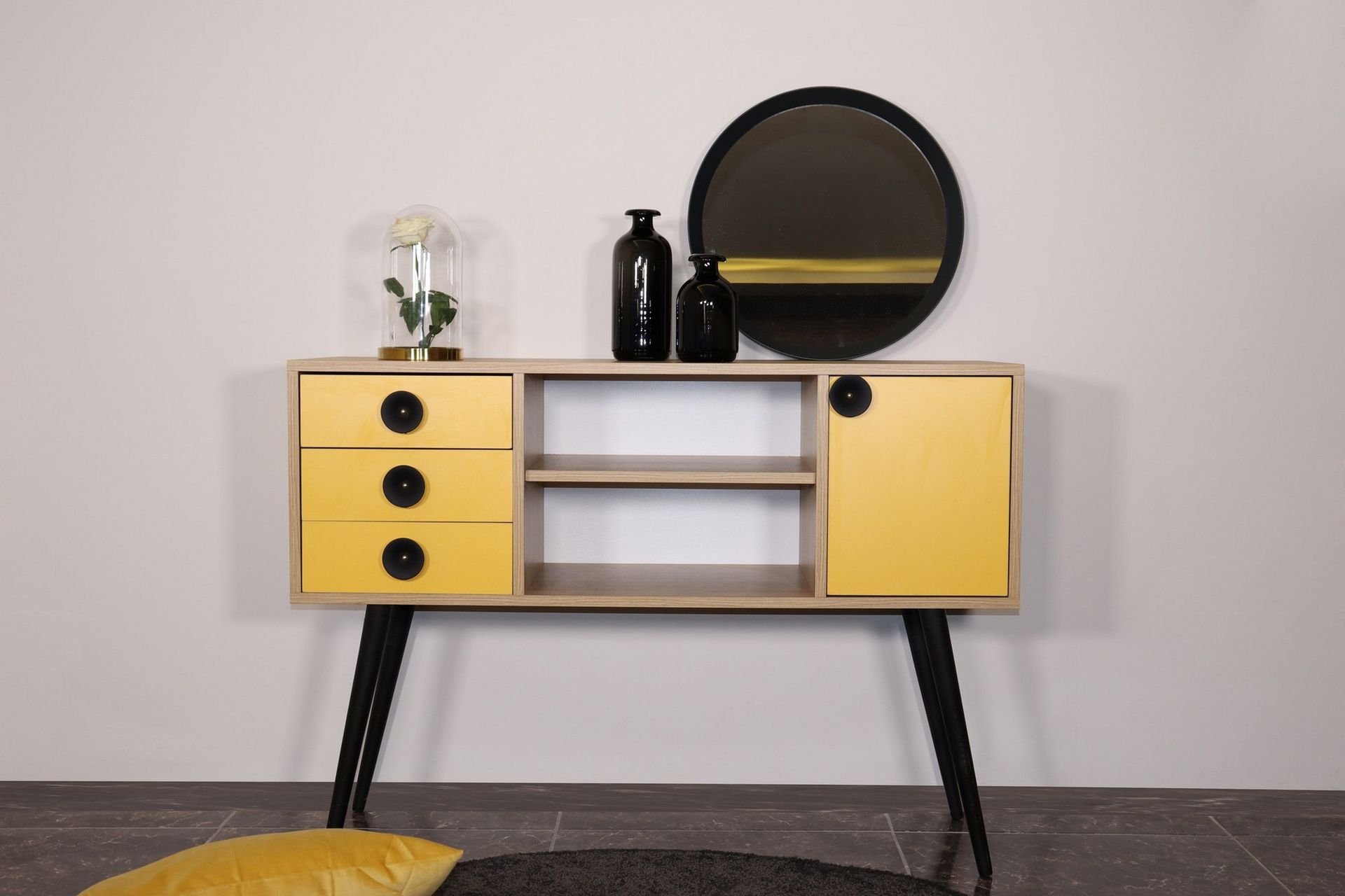 Sidobord Guld|Ek|Gul - Møbler - Bord - Avlastningsbord - Lampebord & sidebord