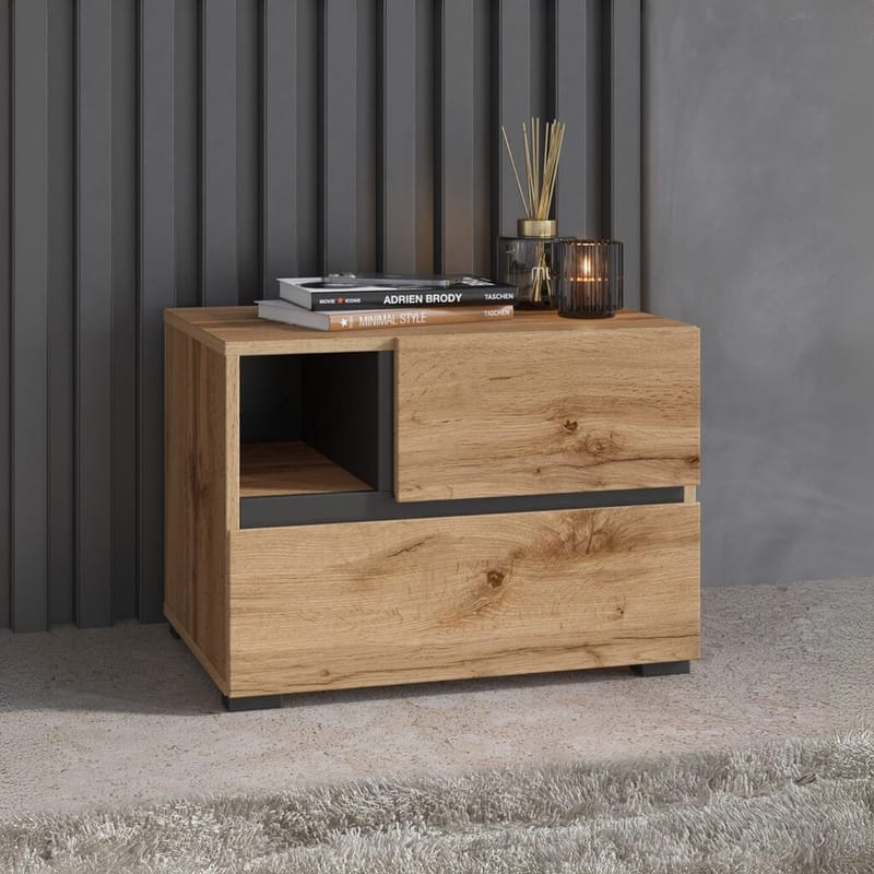 Nattbord Cross S med 2 skuffer - Wotan eik - Møbler - Bord - Avlastningsbord - Sengebord & nattbord