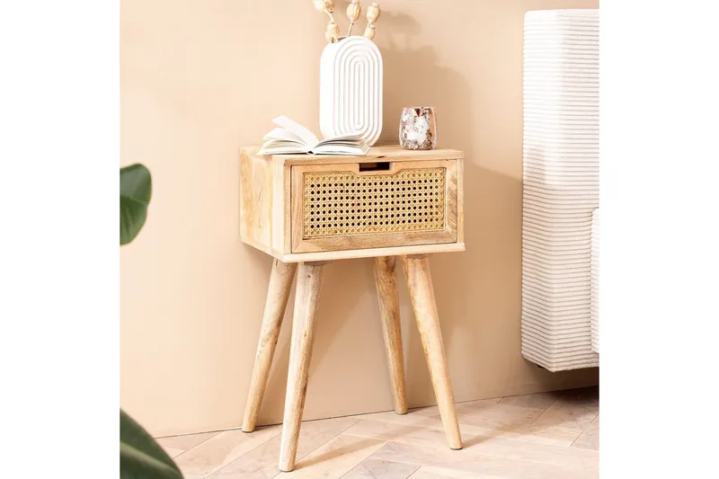 Nattbord Wohnling Massivt mangotre med 1 skuff med wienerfletting i moderne design Lysebrun - Møbler - Bord - Avlastningsbord - Sengebord & nattbord