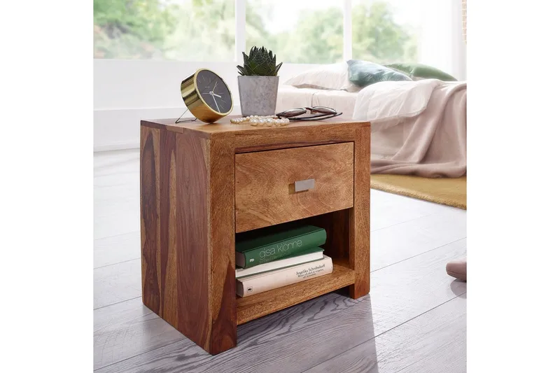 Nattbord Wohnling Massivt tre med skuff hylle landstil - Møbler - Bord - Avlastningsbord - Sengebord & nattbord