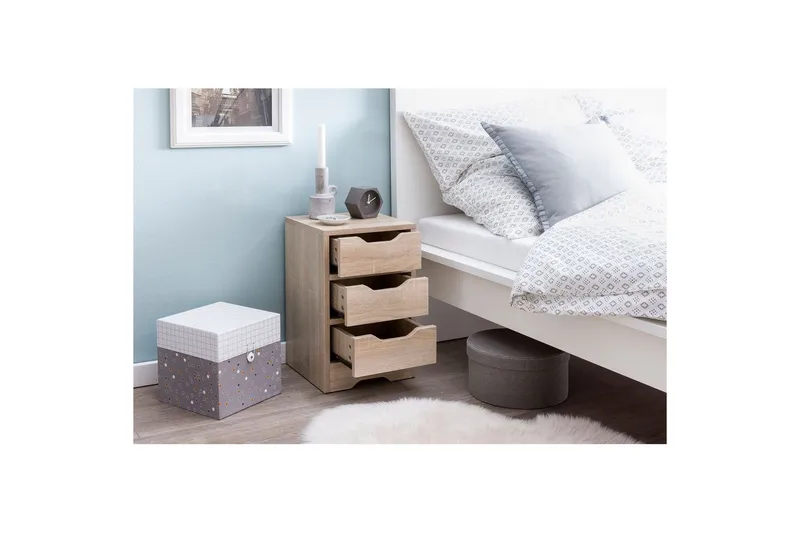 Nattbord Wohnling med 3 skuffer i et enkelt, moderne design for rammemadrass Sonoma - Sonoma - Møbler - Bord - Avlastningsbord - Sengebord & nattbord