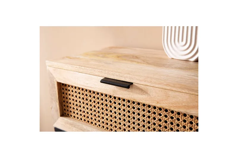 Nattbord Wohnling Solid Mangotre med 1 Skuffe med Wienerflettverk I Industrielt Utseende - Møbler - Bord - Avlastningsbord - Sengebord & nattbord