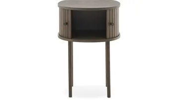 Nattbord Yngvar H68 cm - Brunlakkert eik - Møbler - Bord - Avlastningsbord - Sengebord & nattbord