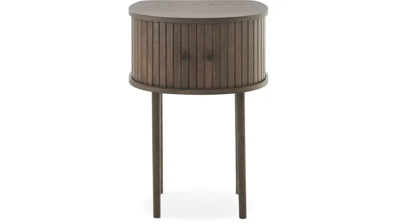 Nattbord Yngvar H68 cm - Brunlakkert eik - Møbler - Bord - Avlastningsbord - Sengebord & nattbord
