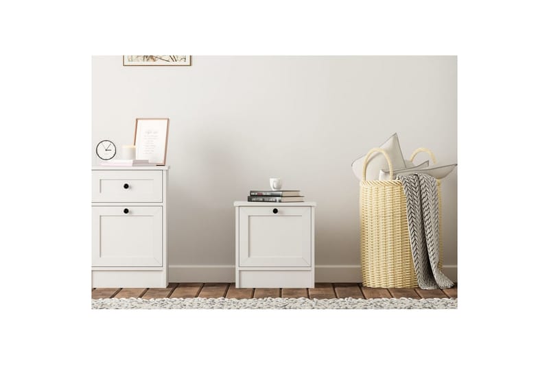 Ovril Nattbord 45 cm - Matt Hvit - Møbler - Bord - Avlastningsbord - Sengebord & nattbord