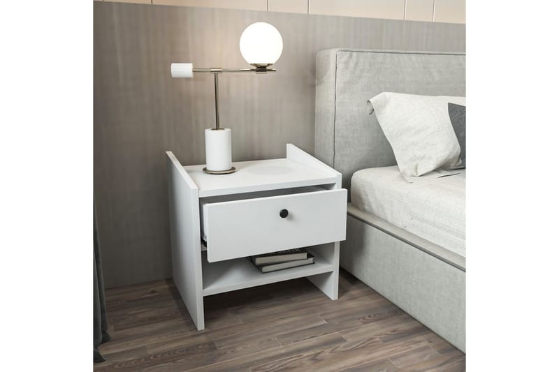 Retzow Nattbord - Hvit - Møbler - Bord - Avlastningsbord - Sengebord & nattbord