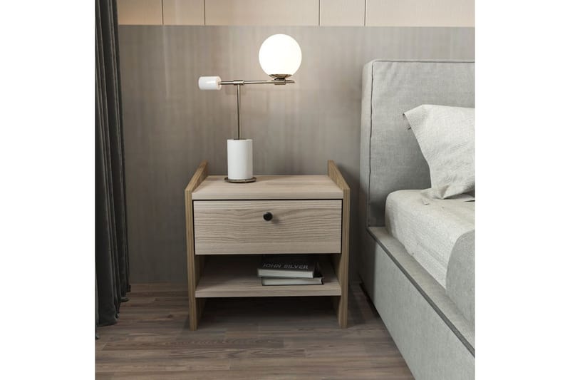 Retzow Nattbord - Valnøtt - Møbler - Bord - Avlastningsbord - Sengebord & nattbord