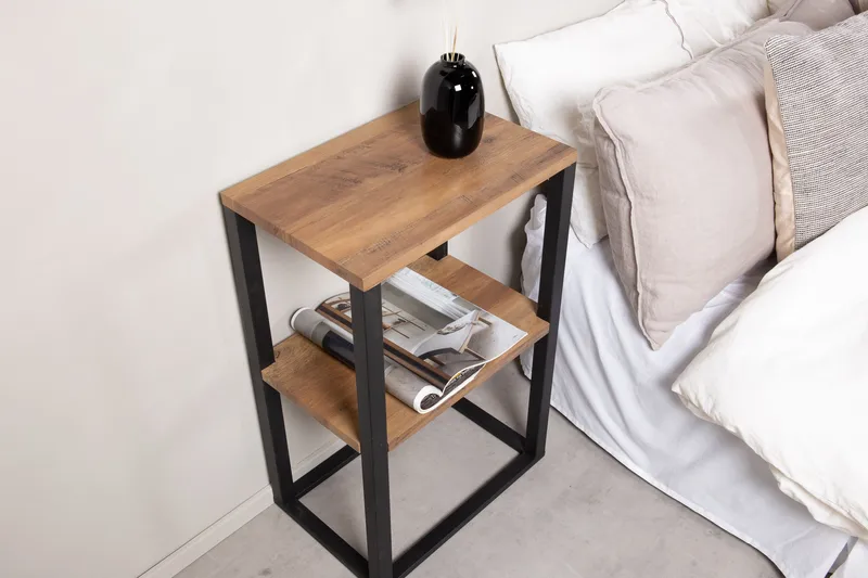 Rise Rektangulært Nattbord 30 cm i Tre med Oppbevaring - Brun - Møbler - Bord - Avlastningsbord - Sengebord & nattbord