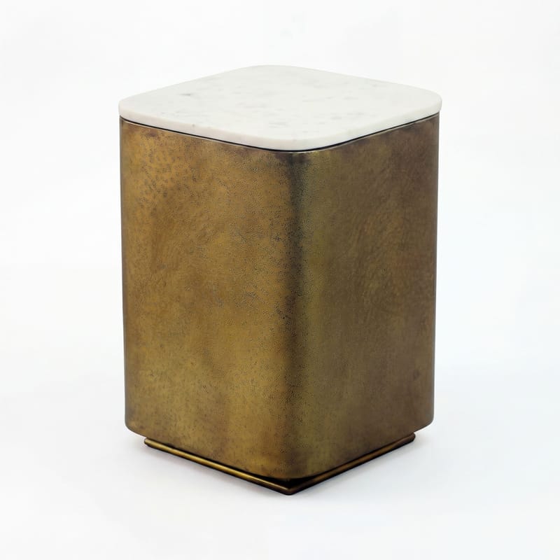 Rovian kvadratisk sidebord 33 cm i metall med marmorplate - hvit antikk gull - Møbler - Bord - Avlastningsbord - Lampebord & sidebord