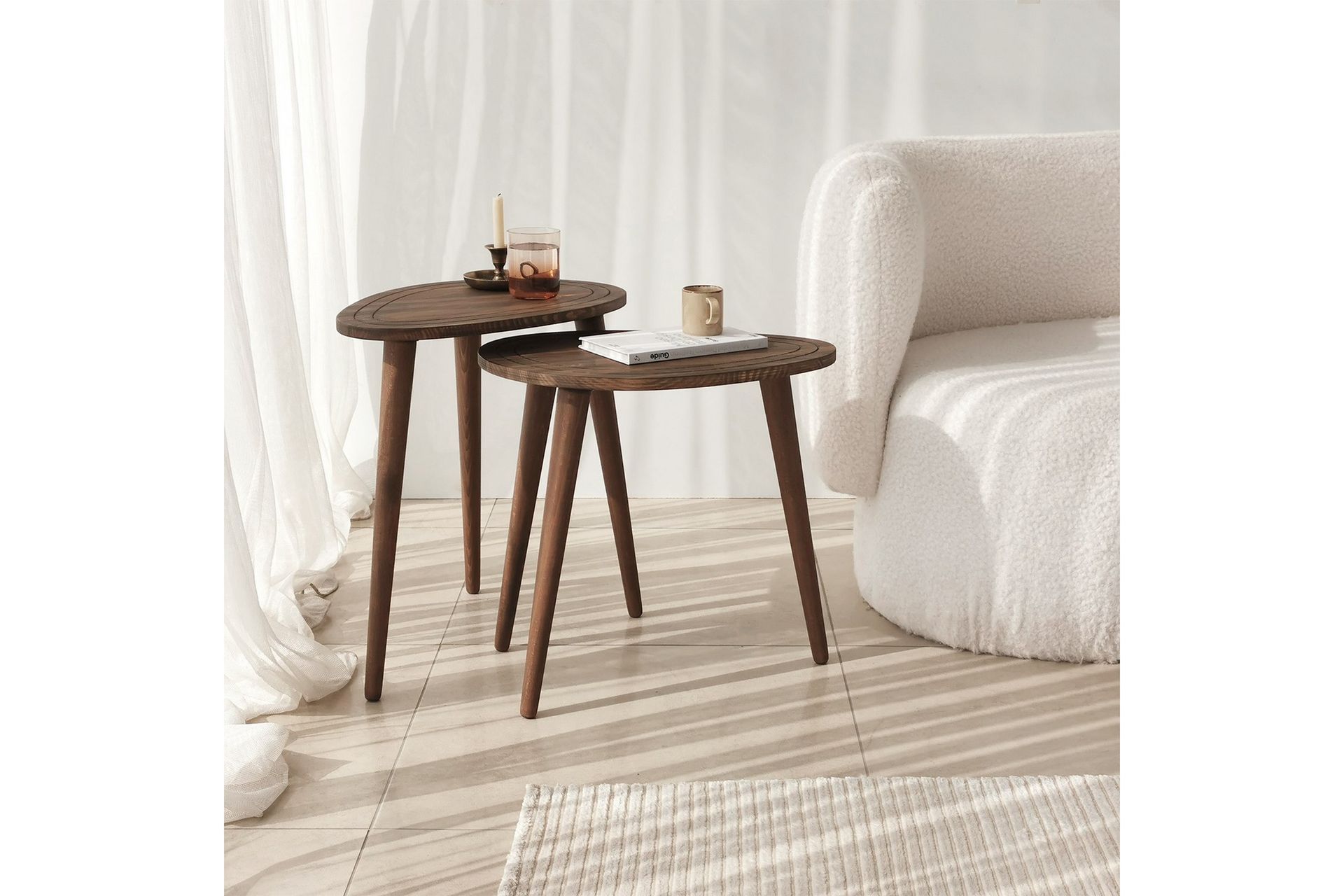 Saldus Settbord - Valnøtt - Møbler - Bord - Avlastningsbord - Settbord
