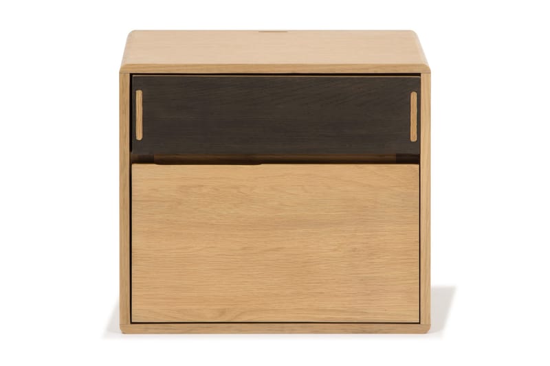 Jerup Vegghengt Nattbord 32x40 cm Høyre Massiv eiketre - Brun - Møbler - Bord - Avlastningsbord - Sengebord & nattbord