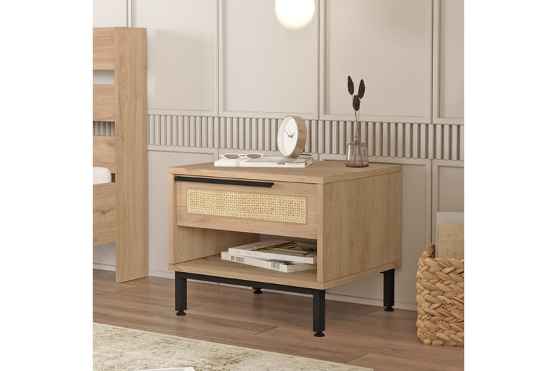 Liyakat Nattbord 53,6 cm - Eik - Møbler - Bord - Avlastningsbord - Sengebord & nattbord
