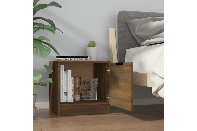 Nattbord 2 stk brun eik 40x39x40 cm - Brun - Møbler - Bord - Avlastningsbord - Sengebord & nattbord