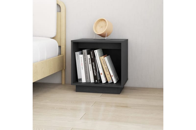 Nattbord 2 stk grå 40x30x40 heltre furu - Grå - Møbler - Bord - Avlastningsbord - Sengebord & nattbord