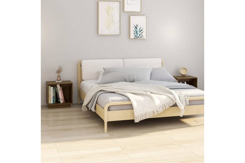 Nattbord 2 stk honningbrun 40x30x40 cm heltre furu - Brun - Møbler - Bord - Avlastningsbord - Sengebord & nattbord