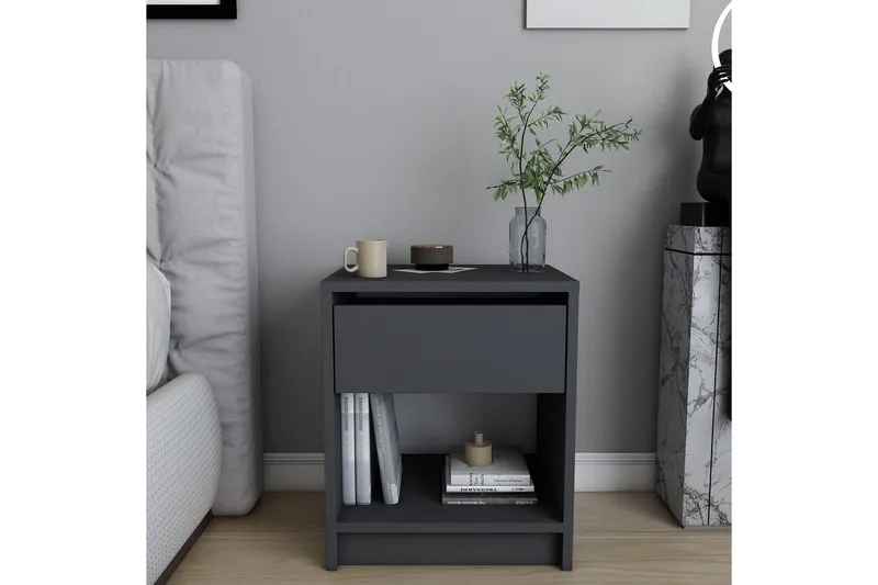 Rinorea Nattbord 44,6x52,8 cm - Antrasitt - Møbler - Bord - Avlastningsbord - Sengebord & nattbord